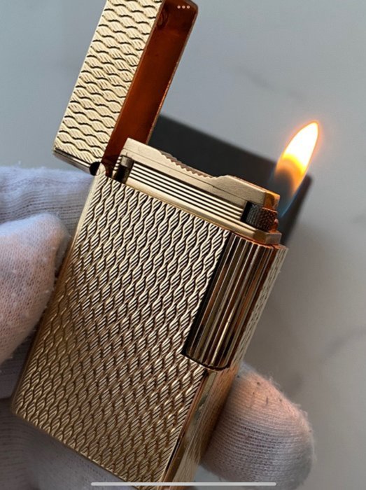 ST Dupont - Lighter - Forgyldt