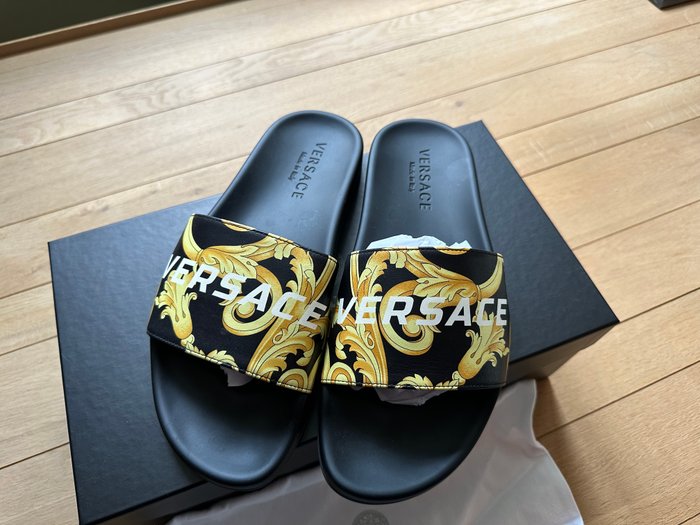 Versace - Tøfler - Størelse: Shoes / EU 41