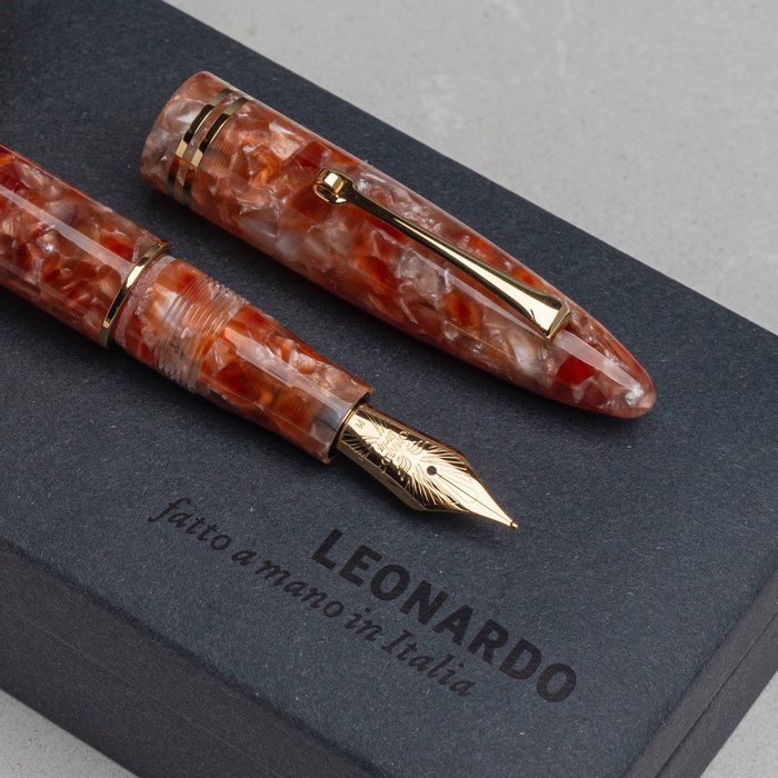 Leonardo Officina Italiana - Furore Ginger - gold plated finish - Fyldepen