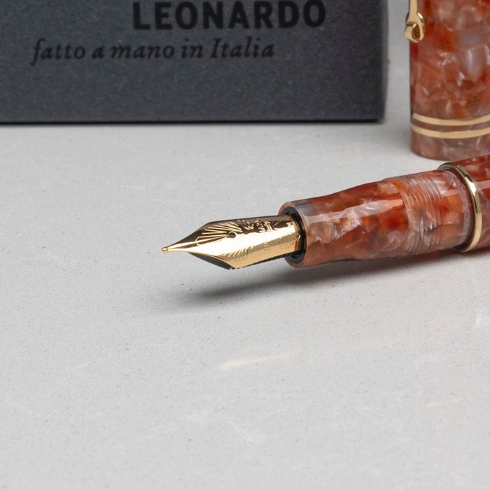 Leonardo Officina Italiana - Furore Ginger - gold plated finish - Fyldepen