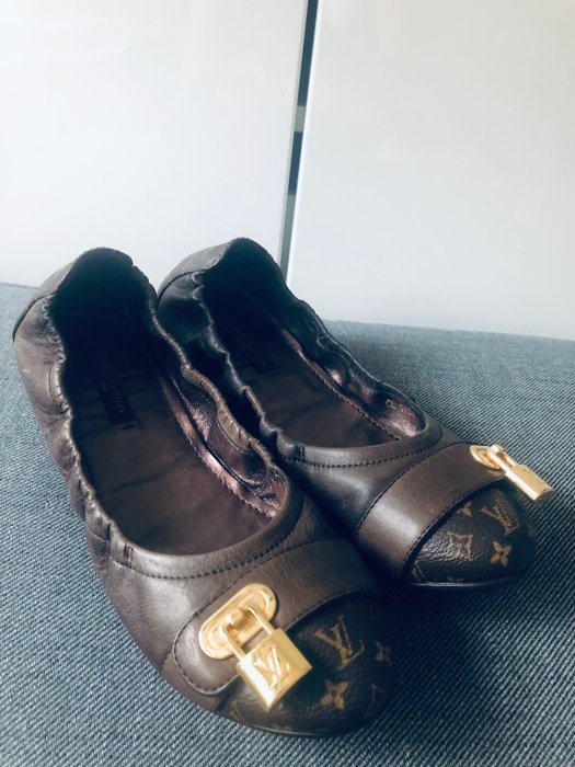 Louis Vuitton - Ballerinaer - Størelse: Shoes / EU 365