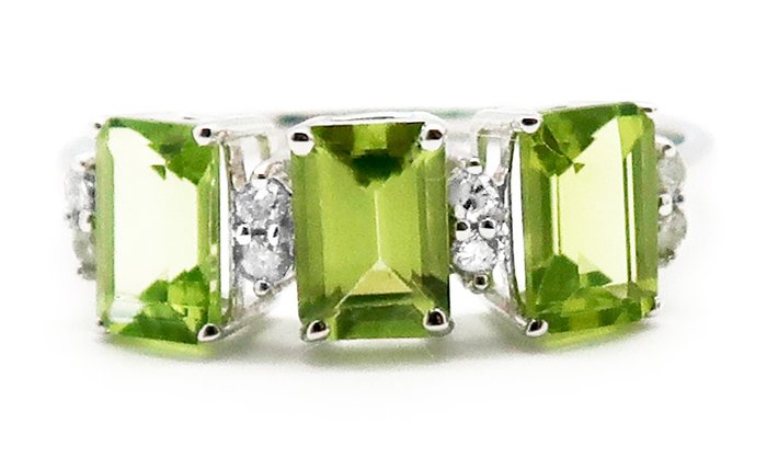 Ingen mindstepris - Ring - 14 karat Hvidguld Peridot - Diamant