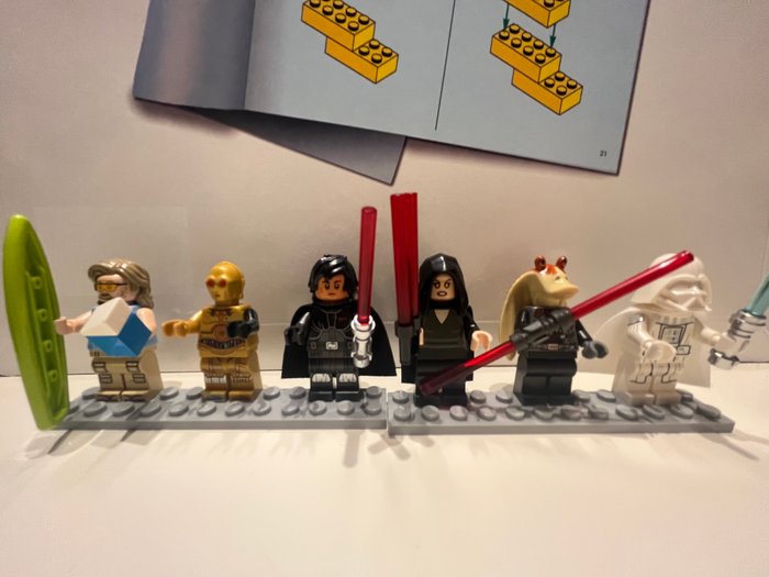 Lego - Star Wars - 75389 - Dark Falcon Minifigures Beach Luke,Jedi Vader,Bounty Hunter C-3PO,Darth Dev,Darth JarJar,Darth Rey