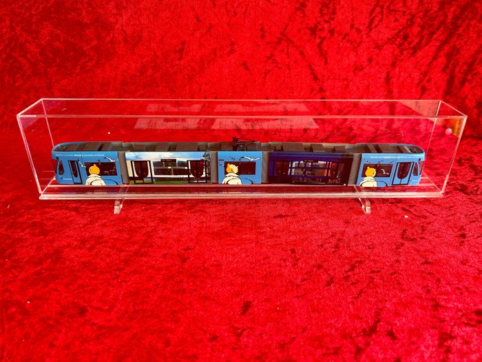 Kuifje 29666 - T 3000 Kuifje tram Brussel maquette - 1 Album - Begrænset og nummereret udgave - 2018