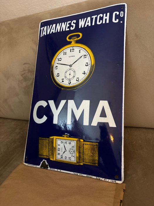 Emaillerie Koekelberg - Tavannes Watch Co - Cyma - Emaljeskilt - billboard 1926 - Emalje