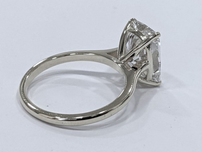 Ingen mindstepris - Ring - 14 karat Hvidguld -  5.02ct. tw. Diamant (Laboratoriedyrket) - F VS1 IGI Certificeret