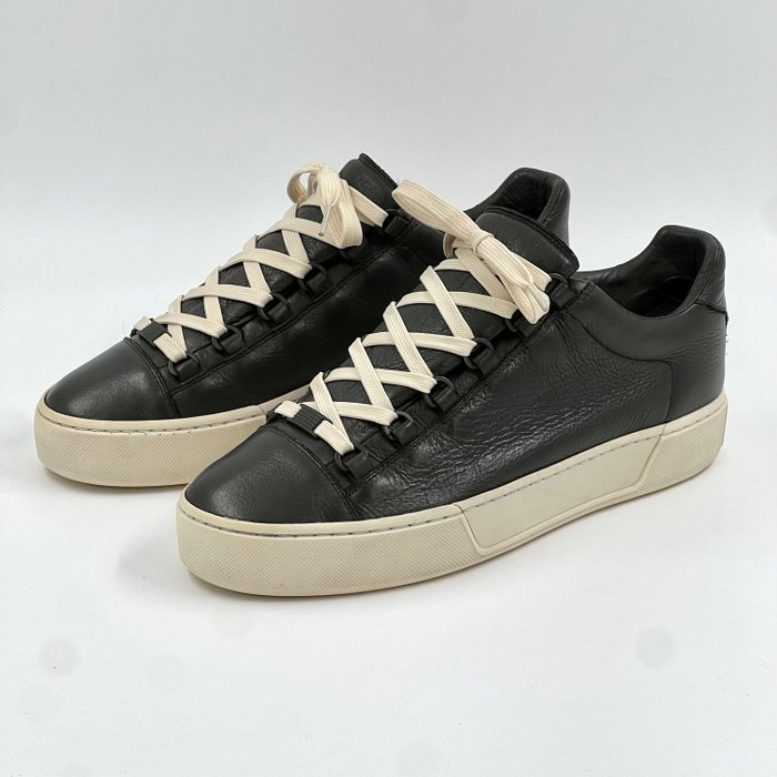 Balenciaga - Sneakers - Størelse: 42 (EU/IT) / 8 (UK) / 9 (US)