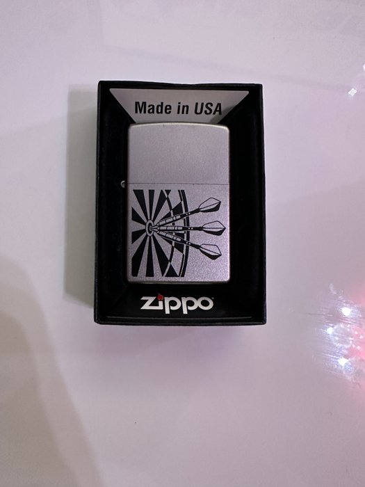 Zippo - Lighter - Jern (støbt/smeltet)