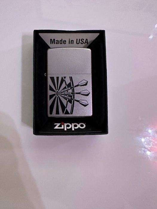 Zippo - Lighter - Jern (støbt/smeltet)