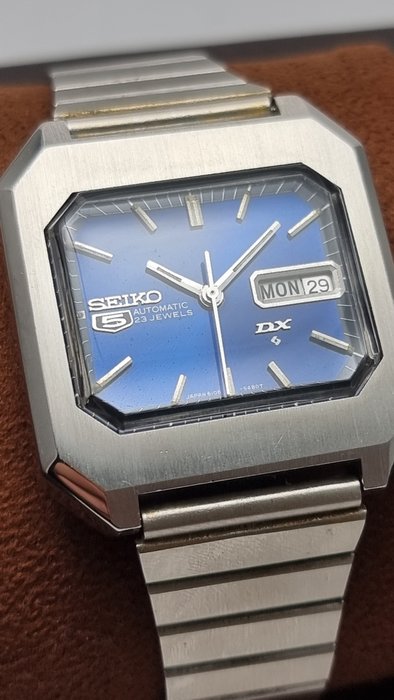 Seiko - DX - Ingen mindstepris - Mænd - 1970-1979