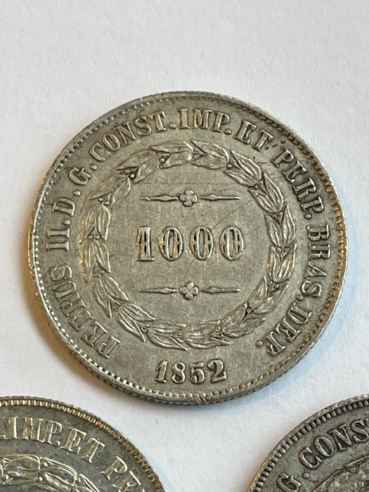 Brasilien. Pedro II (1831-1889). 1000 Reis 1852/1854 (3 monedas)  (Ingen mindstepris)