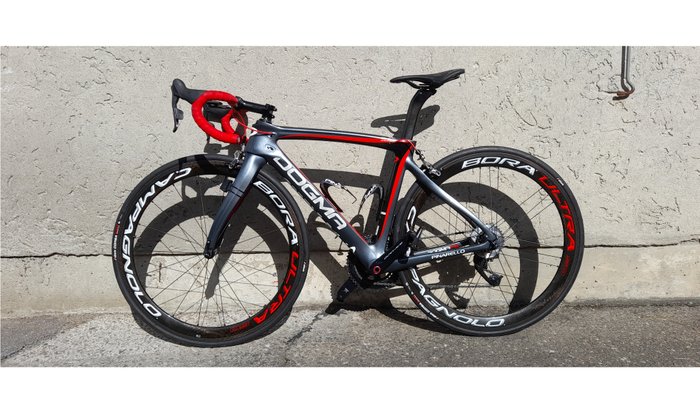 Pinarello - Dogma F8 - Bora Ultra 50 - Sram rød etap AXS - Racercykel - 2016