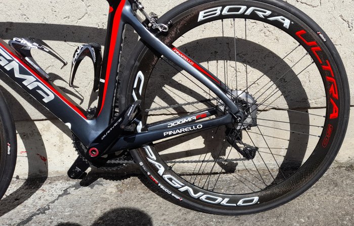 Pinarello - Dogma F8 - Bora Ultra 50 - Sram rød etap AXS - Racercykel - 2016