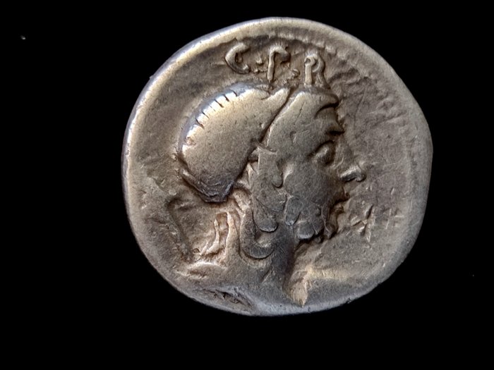 Romerska republiken. Cn. Cornelius Lentulus Marcellinus, 76-75 BC. Denarius ceca incierta en España