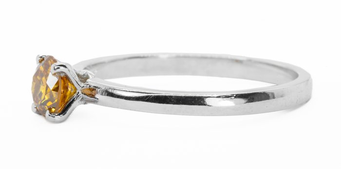 Ingen mindstepris - Ring - 18 kraat Hvidguld Fancy Vivid Gullig Orange -  051ct tw Diamant (Naturfarvet)