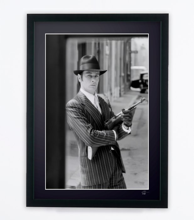 Alain Delon - Borsalino 1974 - Fine Art Photography - Luxury Wooden Framed 70X50 cm - Limited Edition Nr 01 of 30 - Serial ID 17197 - Original Certificate (COA) Hologram Logo Editor and QR Code - 100% New items