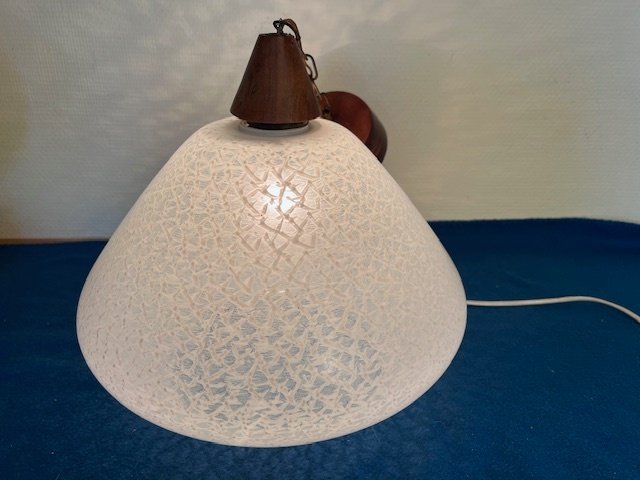 Hængende loftslampe (2) - glas og teaktræ, metal - Vintage hånd og tryllestav