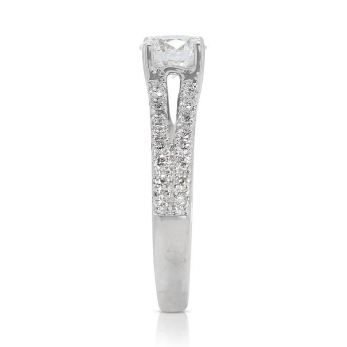 Ring - 18 kraat Hvidguld -  0.82ct. tw. Diamant (Natur) - Diamant