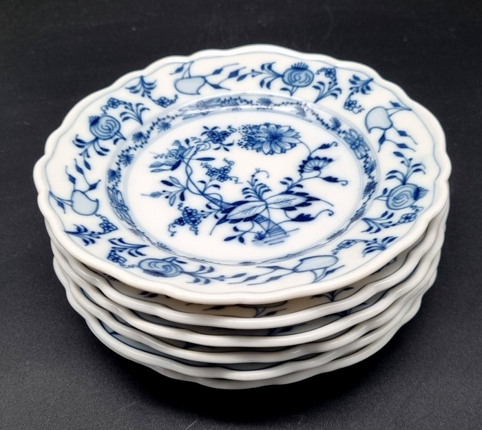 Teichert-Werke, Stadt Meissen - Bordservice - 1. valg! Løgmønster 6 x brødplader ca 17 cm. - Porcelæn