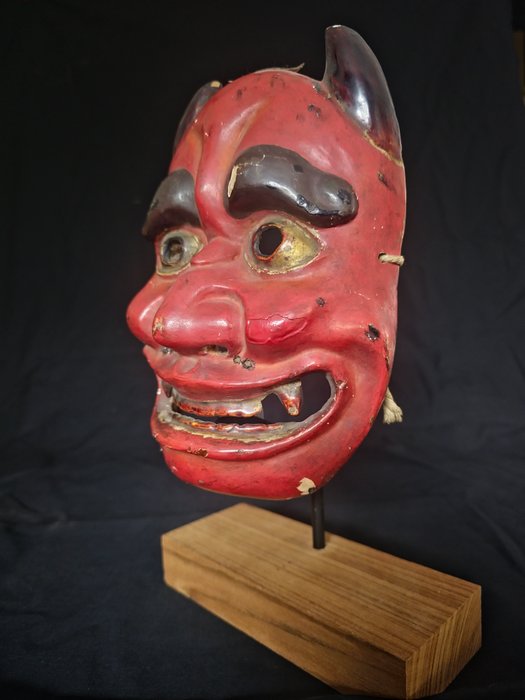 Noh maske - Træ - Sen Edo-periode / 1800-tallet eller senere - Noh maske af hannya