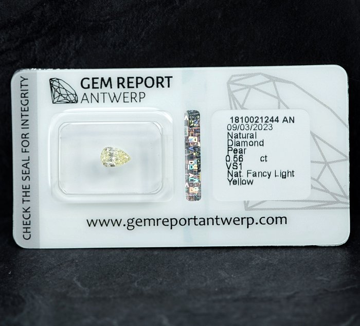 1 pcs Diamant  (Naturfarvet)  - 0.56 ct - Pære - Fancy light Gul - VS1 - Gem Report Antwerp (GRA)