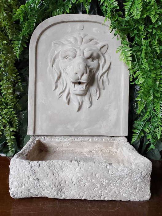 Skulptur Fontana "leone" con lavabo - 44 cm - Sten