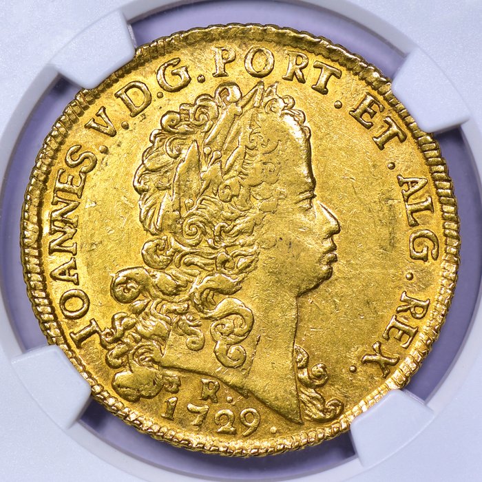 Portugal. D. João V (1706-1750). Dobra (12.800 Reis) 1729 - Rio - NGC - AU 55 - Rara