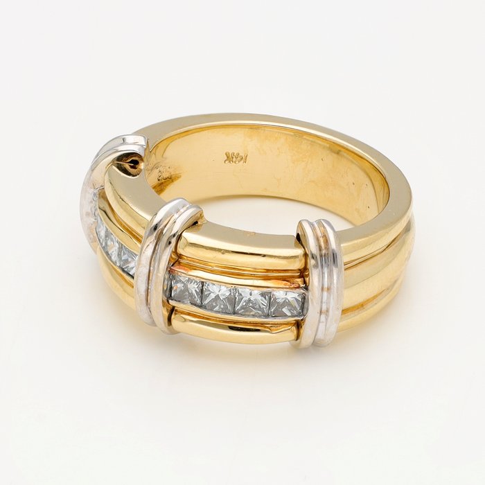 Ingen mindstepris - Ring - 14 karat Gulguld, Hvidguld -  0.72ct. tw. Diamant (Natur)