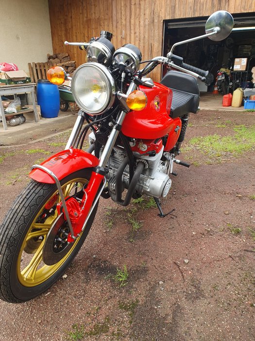 Honda - CB 750  Four - Japauto Special - 1977