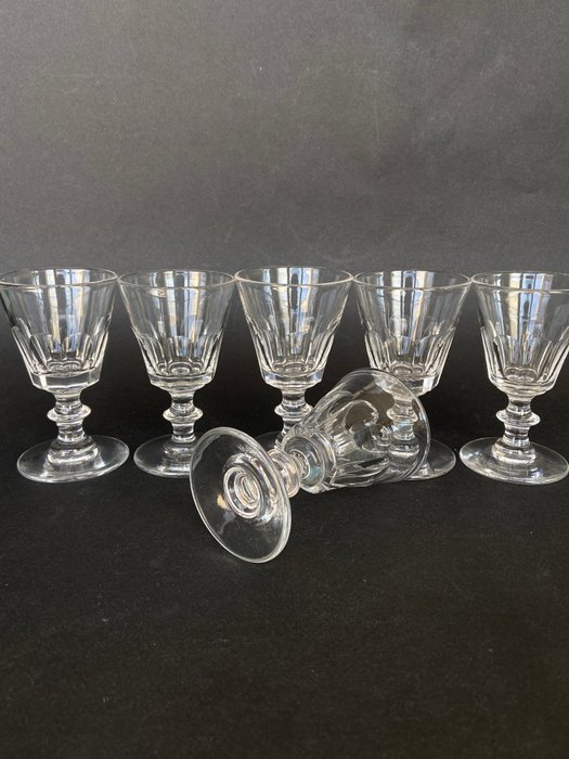 Baccarat - Baccarat - Drikkesæt - Storslået serie af 6 glas - "Caton" model - Skær krystal