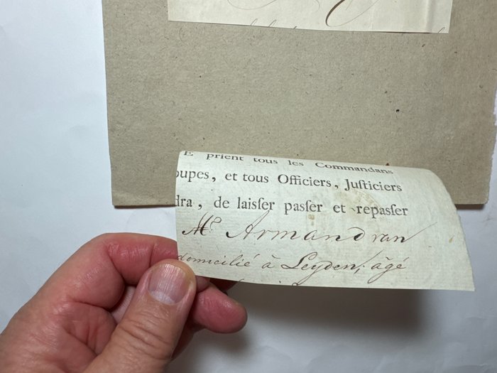 Martinus Cornelis Bichon van IJsselmonde Carel Marius Storm van 's Gravesande - Fragment of 3 autograph letters signed of the mayors of Rotterdam and Gravenhagen and french préfet - 1813