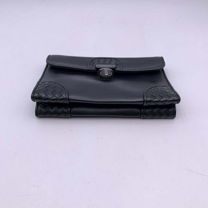 Bottega Veneta - Black Intrecciato Leather Slide Lock Clutch Wrist Bag - Håndtaske uden hank