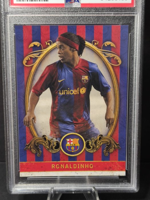 2023/24 Topps FC Barcelona Team Set Ronaldinho #VB3 Vintage Barca PSA 9 Graded card