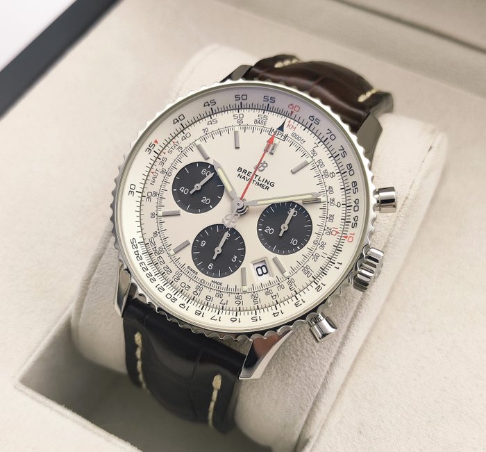 Breitling - Navitimer B01 Chronograph 43 - AB0121 - Mænd - 2020+