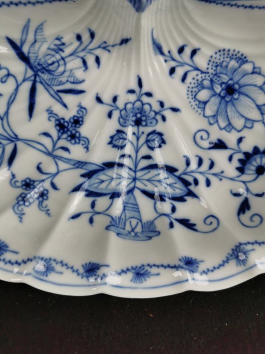 Meissen - Cipolla blu "Zwiebelmuster" Insolita Ciotola a Forma di Conchiglia per cabaret - Bordopsats  - Porcelæn