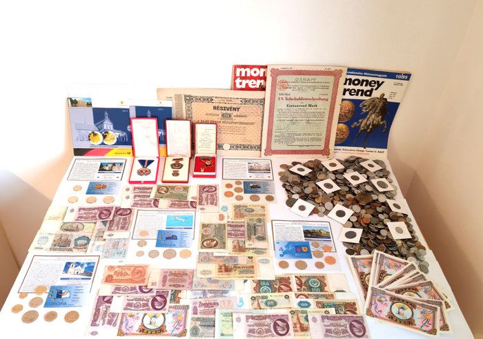 Verden. Extensive Collection of Coins/Banknotes/Sets/Stocks/Memoriable/Millitary/Etc. More than 2500 pieces  (Ingen mindstepris)