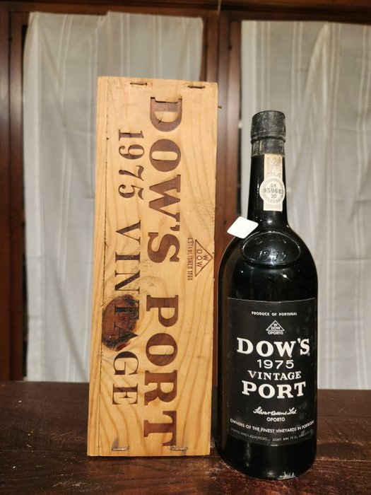 1975 Dow's - Douro Vintage Port - 1 Flaske (075L)