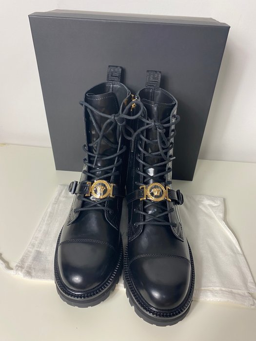 Versace - Støvler - Størelse: Shoes / EU 39