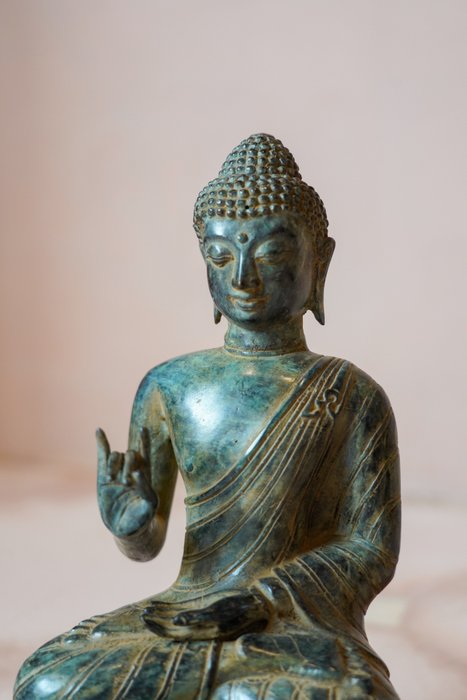 Bronze sculpture of Buddha Vitarka Mudra - Patinated - Skulptur - Thailand  (Ingen mindstepris)