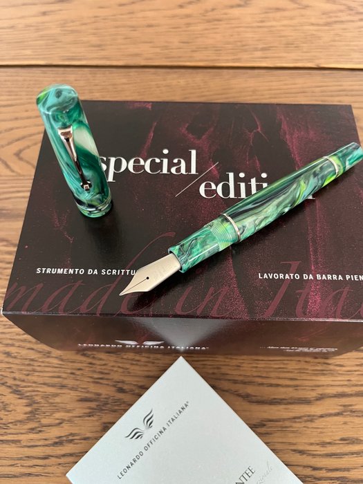 Leonardo Officina Italiana - MZG Foliage - Titanium nib - Fyldepen