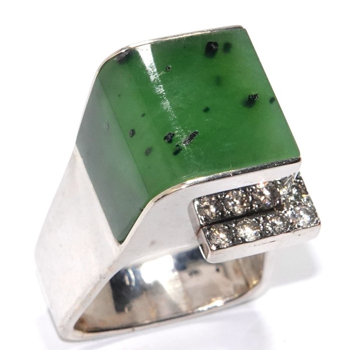 Ring - 18 kraat Hvidguld -  22.85ct. tw. Jade - Diamant