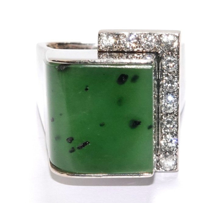 Ring - 18 kraat Hvidguld -  22.85ct. tw. Jade - Diamant