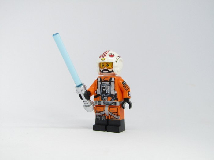 Lego - Star Wars - sw1267 Luke Skywalker UCS Minifigure NEW from set 75355 X-wing Starfighter