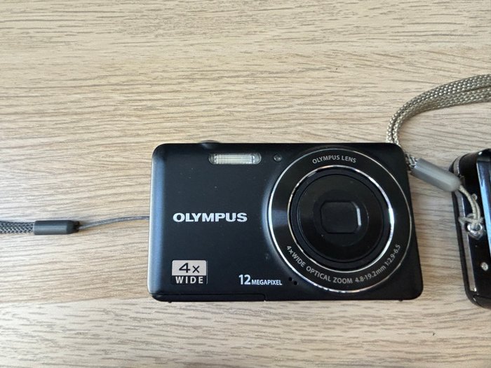 Olympus, FujiFilm D-700, FinePix J37 Digitalkamera