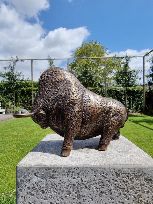 Statuette - Bronzen stier - Bronze