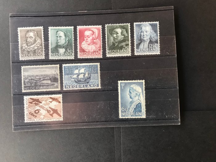 Holland 1930/1939 - Udvalg af MNH-stempler på indstikskort inklusive børne-, sommer- og luftfartsfondsmærker.