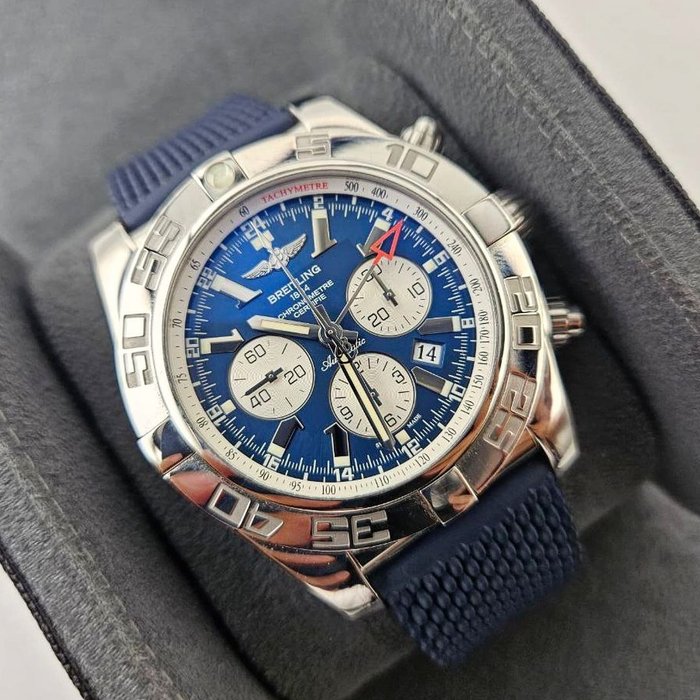 Breitling - Chronomat GMT - AB041012 - Mænd - 2011-nu