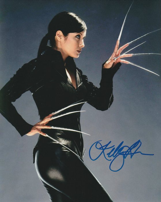 Marvel: X-Men - Signed by Kelly Hu (Lady Deathstrike)