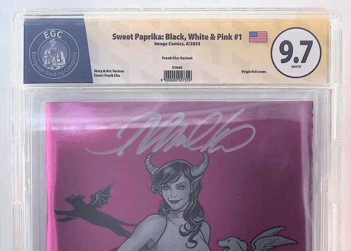 Sweet Paprika: Black, White  Pink #1 - EGC graded 9.7 - 1 Graded comic - 2023