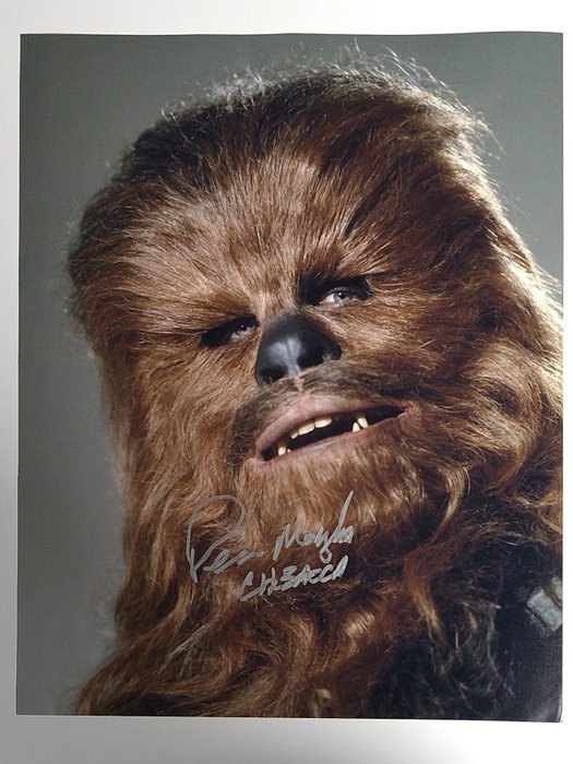 Star Wars - Peter Mayhew "Chewbacca" - Signed Photo with LOA